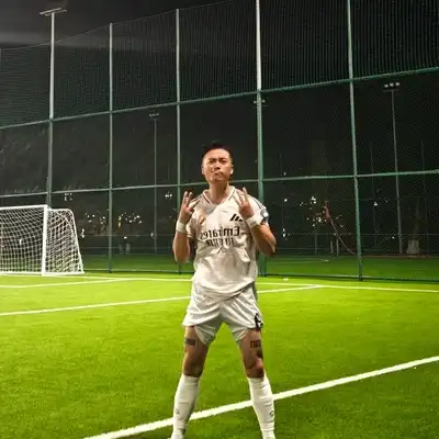 丁东华
